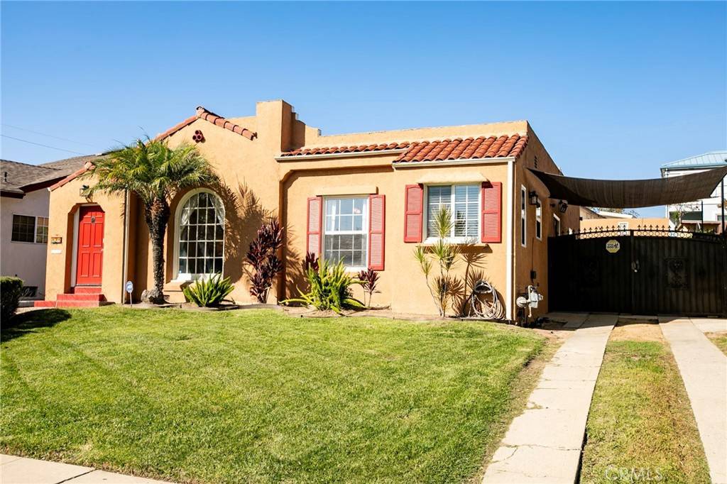 Inglewood, CA 90302,121 W Fairview