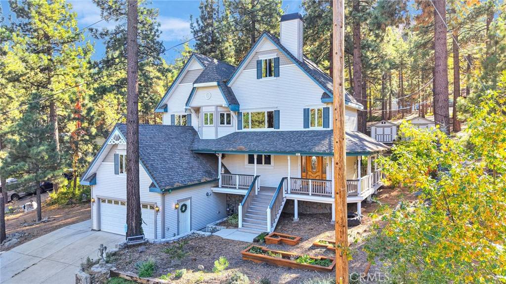 Wrightwood, CA 92397,661 Lark RD