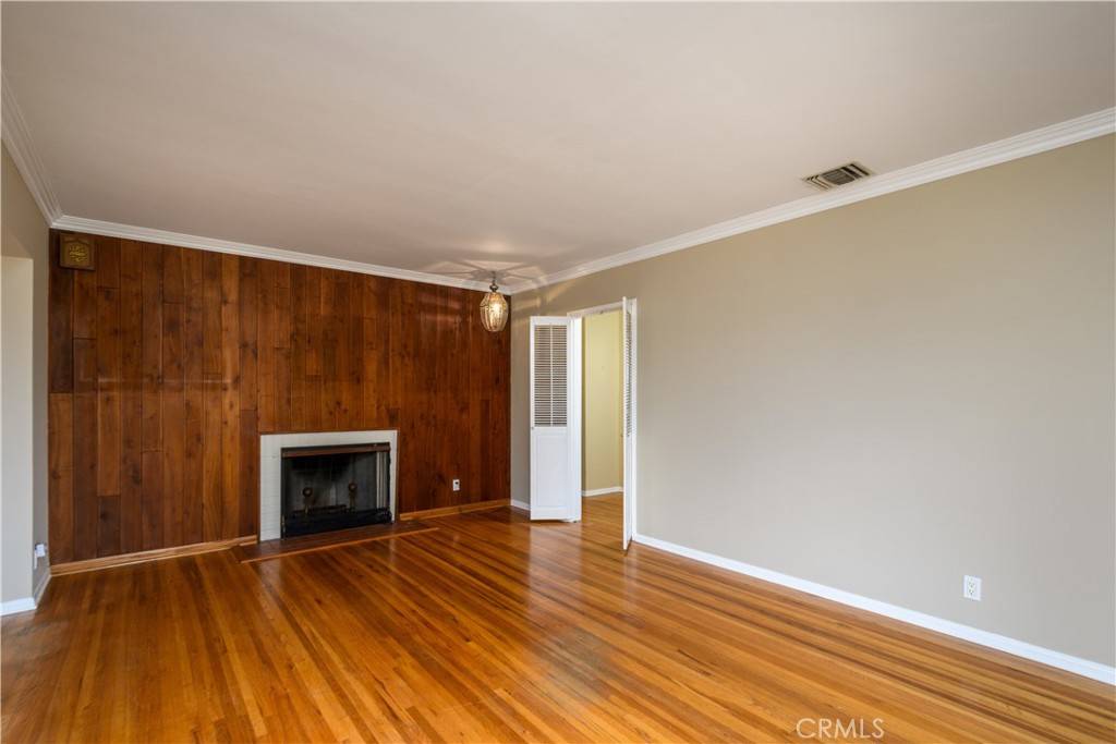 Alhambra, CA 91801,1300 Violeta DR