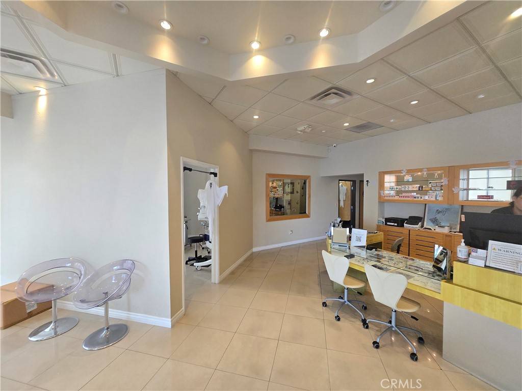 Buena Park, CA 90621,5300 beach BLVD #114