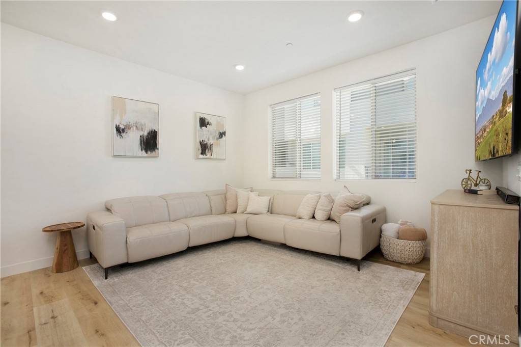 Placentia, CA 92870,1578 Topeka AVE #2