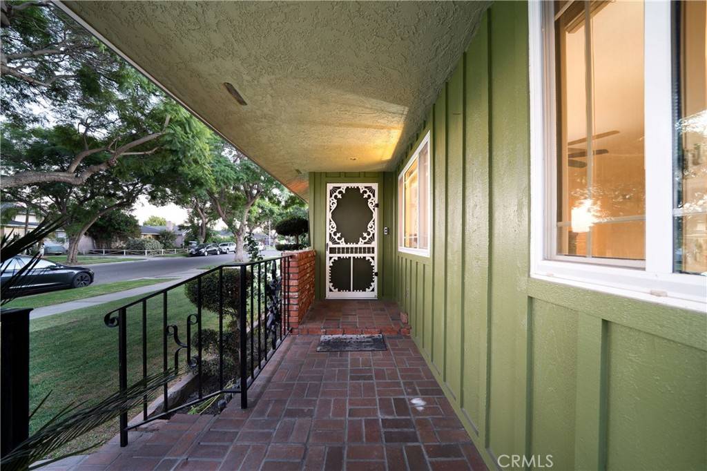 Lakewood, CA 90712,6107 Faculty