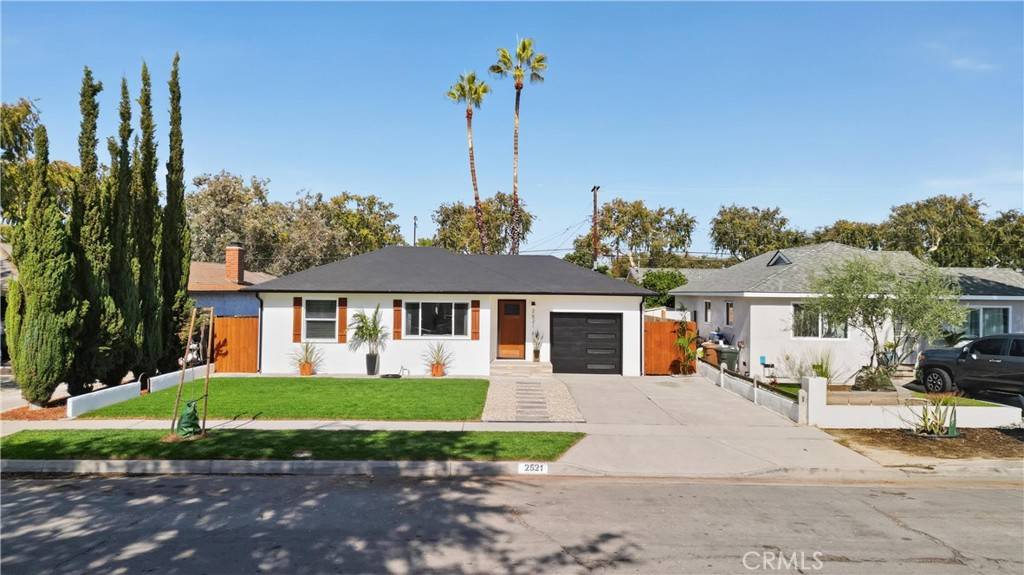 Fullerton, CA 92833,2521 W Ash