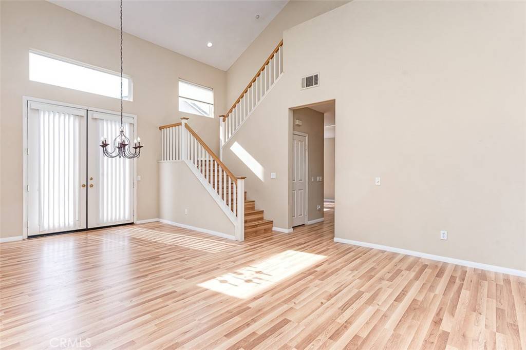 Buena Park, CA 90621,6 Tidewater