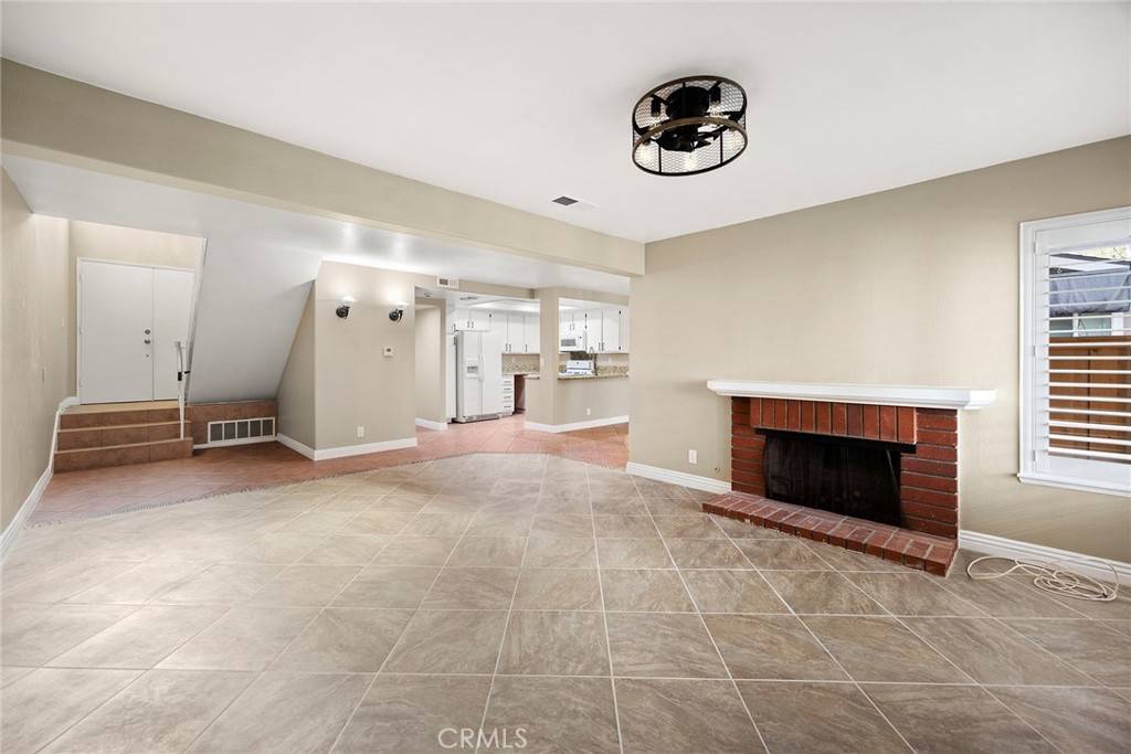 Anaheim, CA 92807,6525 E Camino VIS