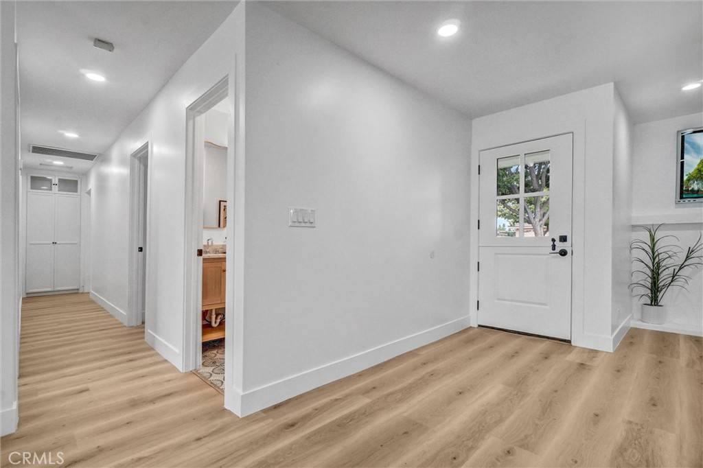 Anaheim, CA 92806,2842 E Virginia AVE