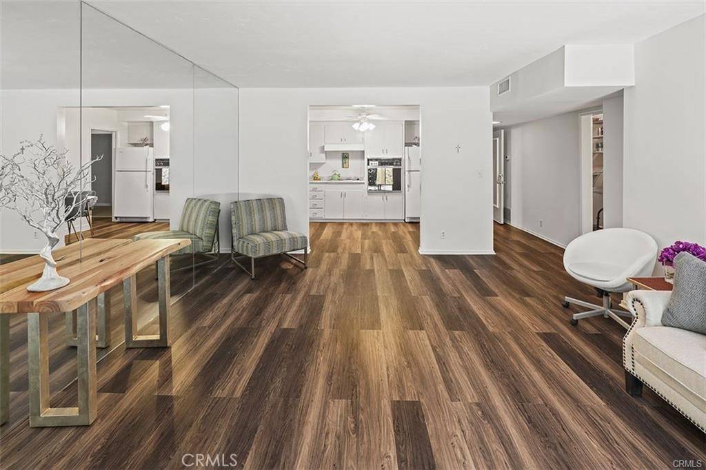 Fullerton, CA 92831,1360 G Shadow LN #G