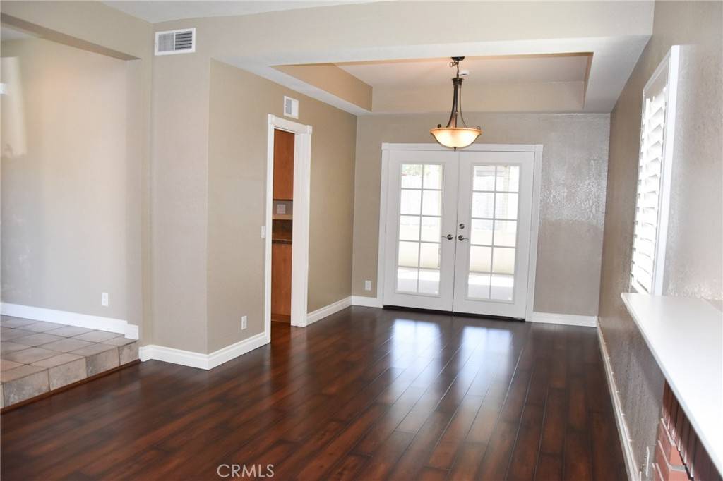 Corona, CA 92882,1276 Willowspring