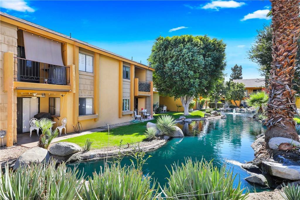 Indio, CA 92201,48255 Monroe #9