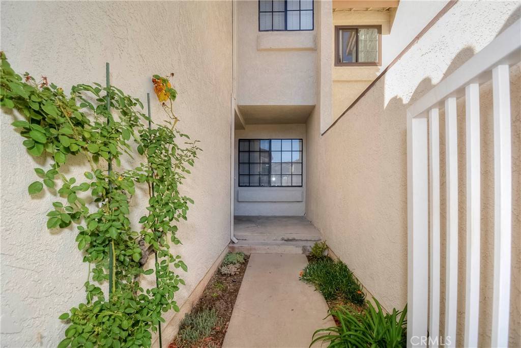 Diamond Bar, CA 91765,22905 Colombard LN #5