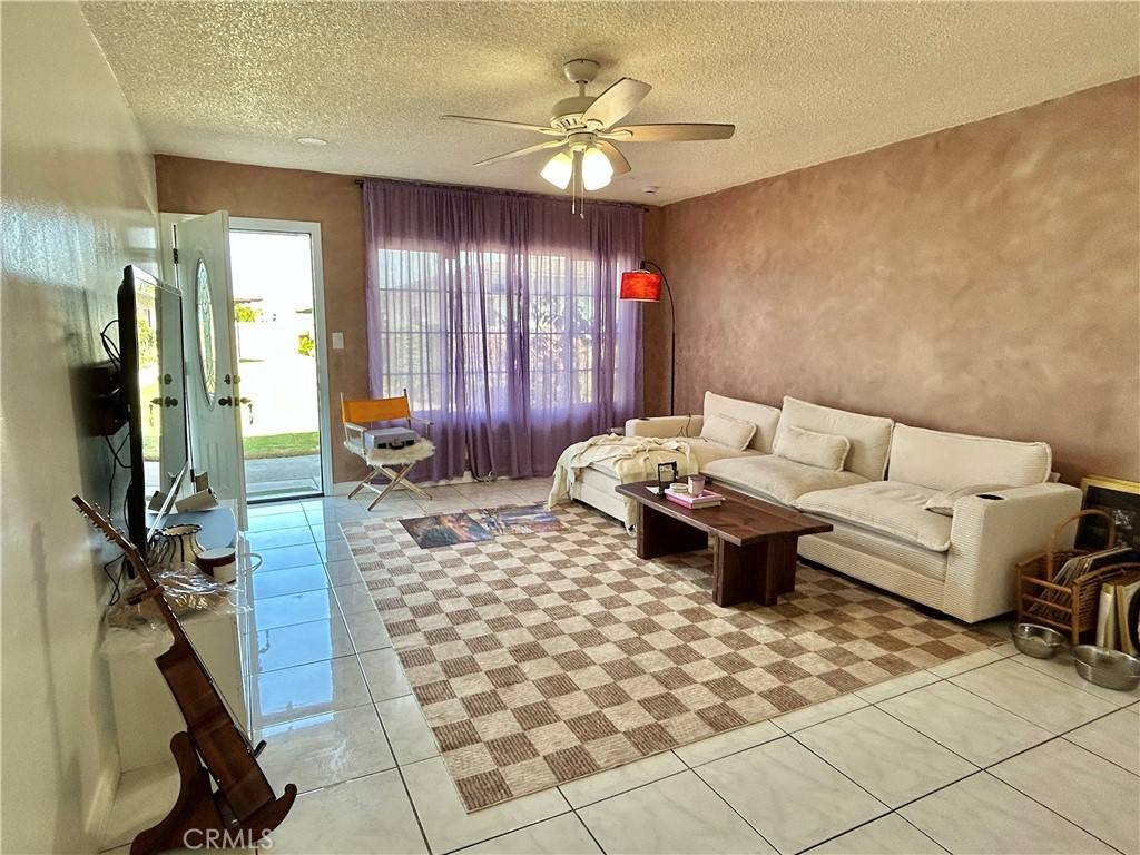 Santa Ana, CA 92704,615 S Euclid