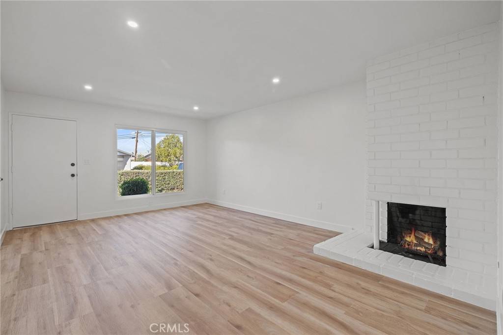 Fullerton, CA 92835,3131 Laurel Avenue #3