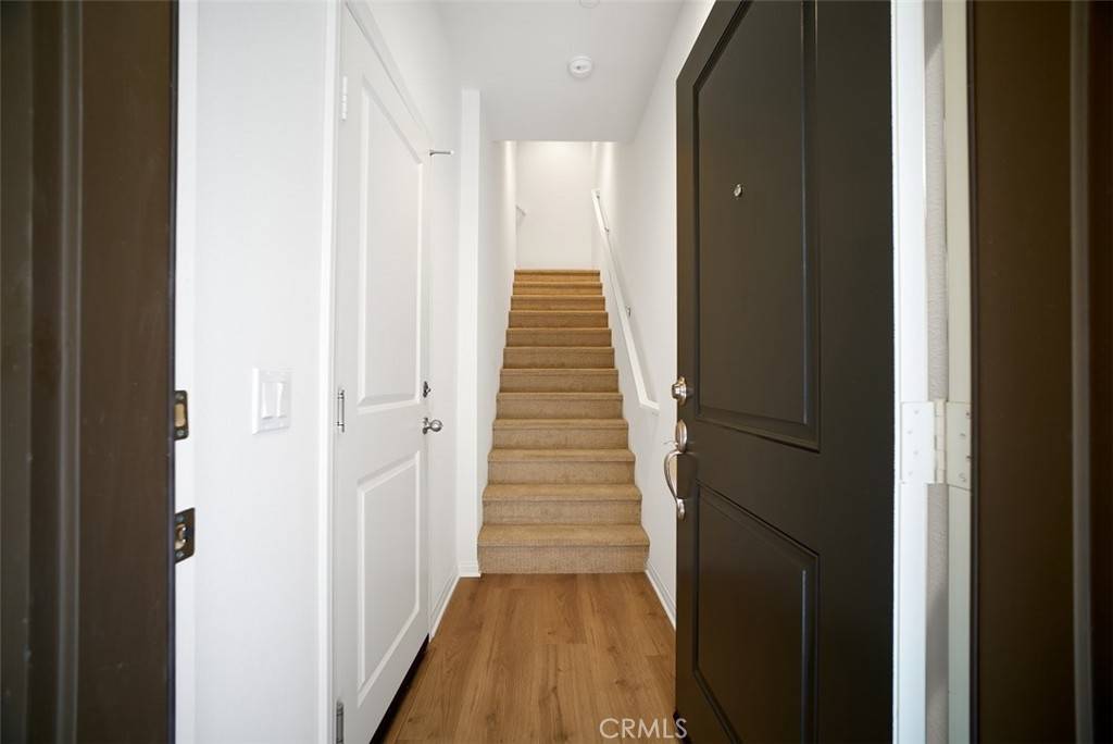 Anaheim, CA 92806,2430 Agave ST #4