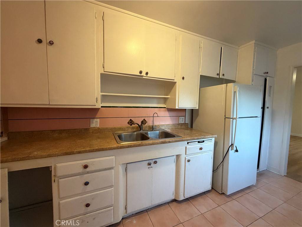 Whittier, CA 90602,13737 Penn