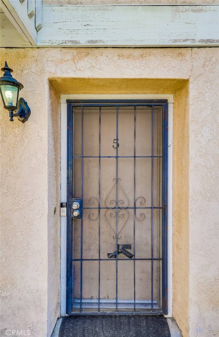 Norwalk, CA 90650,12235 Pine st #5