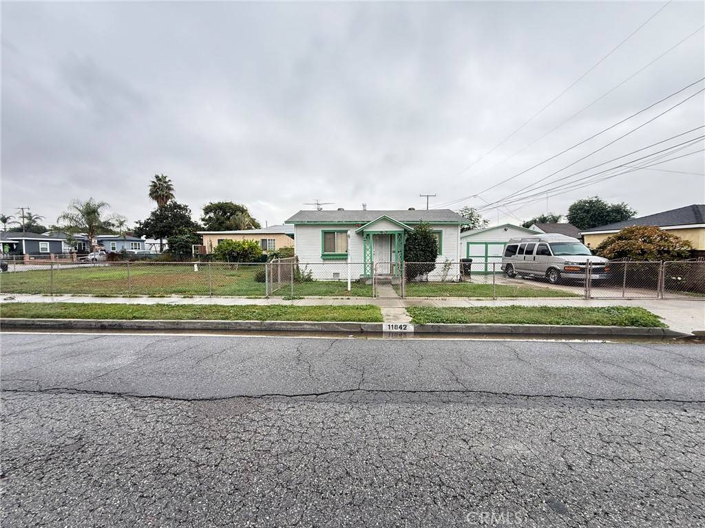 Norwalk, CA 90650,11842 Lindale ST