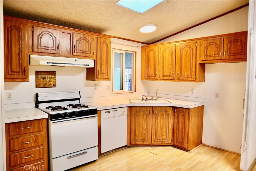 Garden Grove, CA 92841,8111 stanford AVE #127