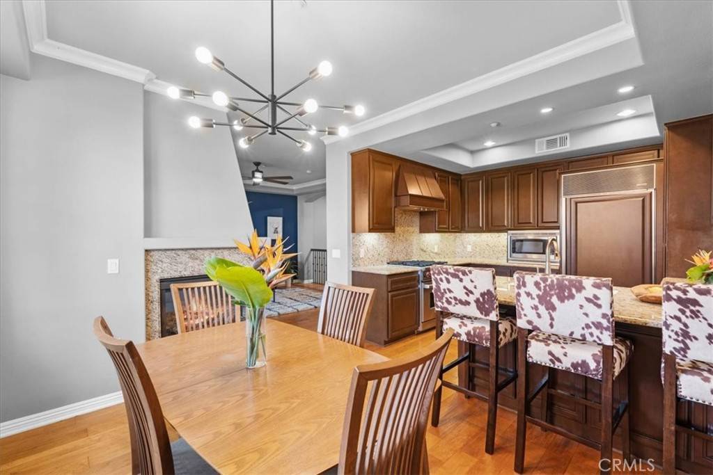 Costa Mesa, CA 92627,401 Bernard #202