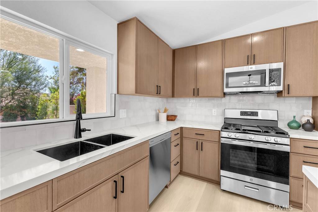 Desert Hot Springs, CA 92240,9740 Capiland RD