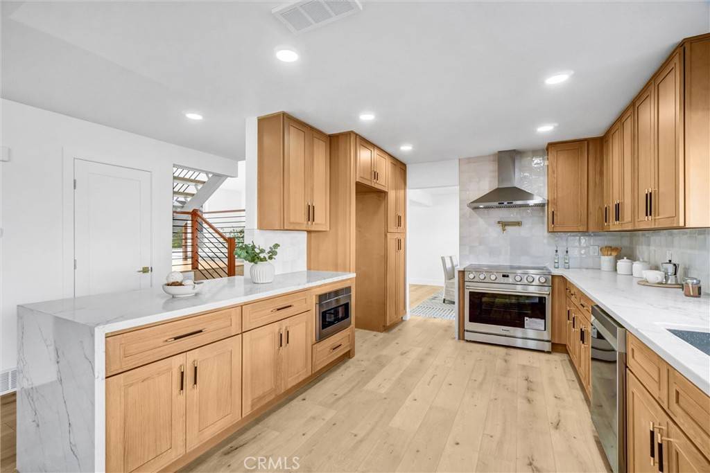 Cerritos, CA 90703,12361 Caravel Place