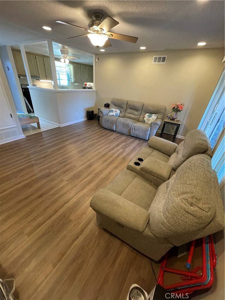 Cypress, CA 90630,10362 Aurelia