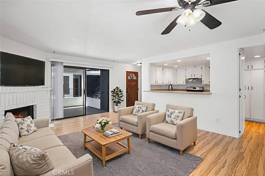 Costa Mesa, CA 92627,345 Avocado #103D