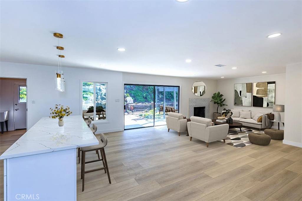 La Mirada, CA 90638,14504 Manecita