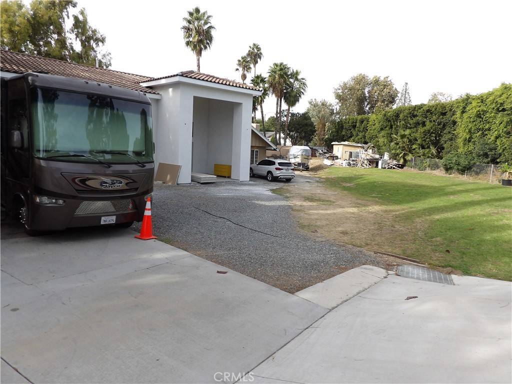 Yorba Linda, CA 92886,5596 Mountain View AVE