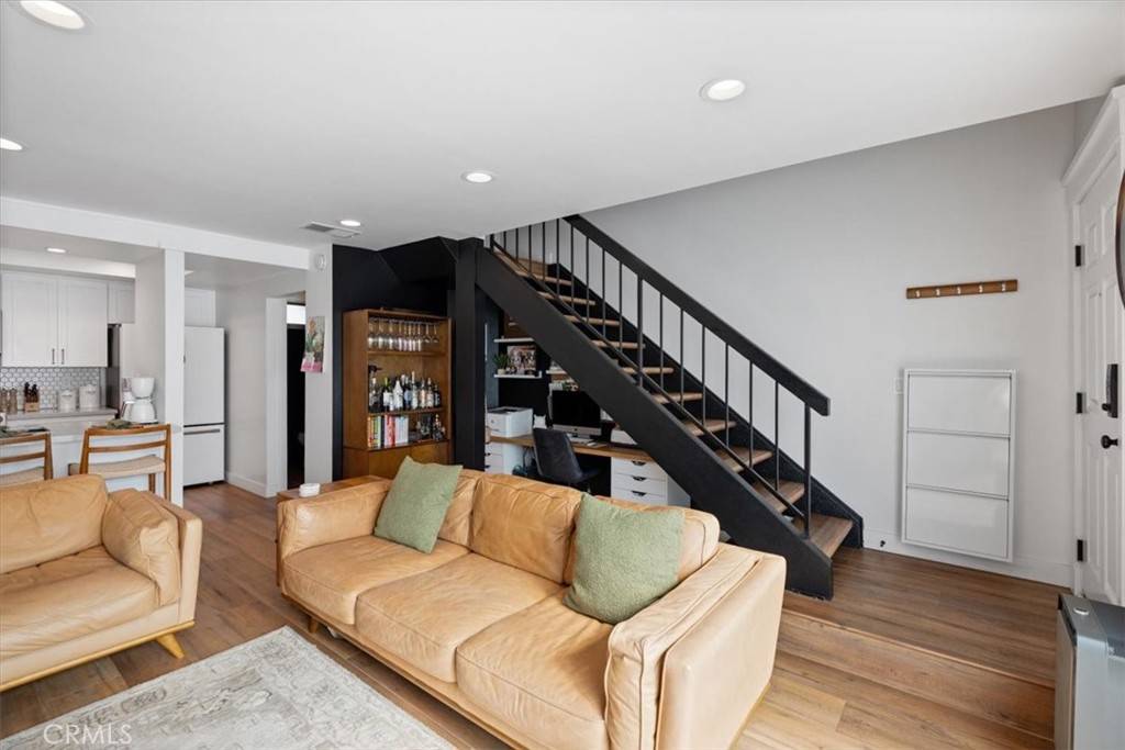 Tustin, CA 92780,16873 Donwest