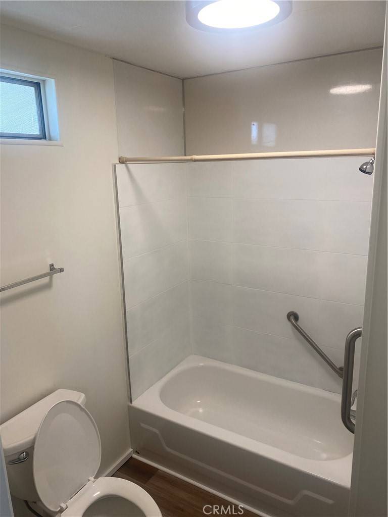 Anaheim, CA 92801,16 Palm Via