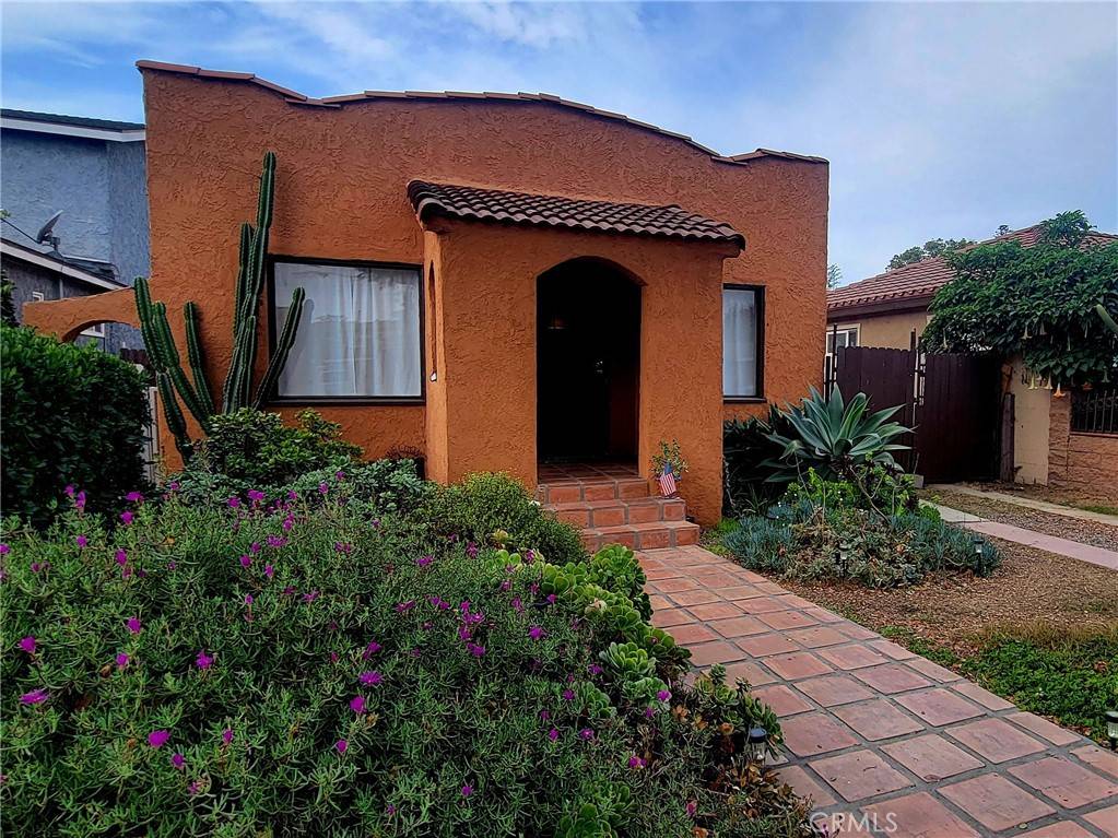 Long Beach, CA 90806,2385 Daisy