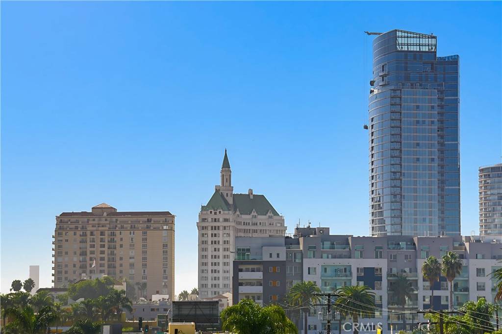 Long Beach, CA 90802,834 E 4th ST #29