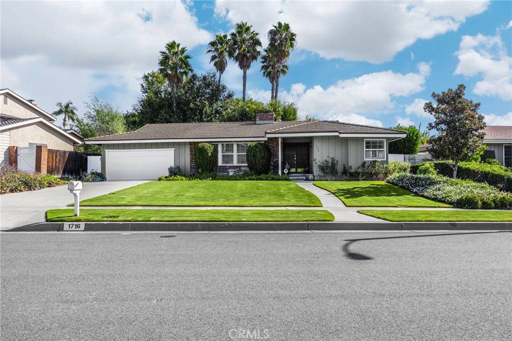 Fullerton, CA 92833,1716 N Canyon