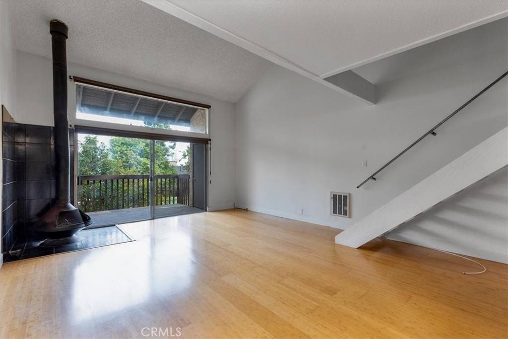 Long Beach, CA 90815,7890 E Spring Street #18F