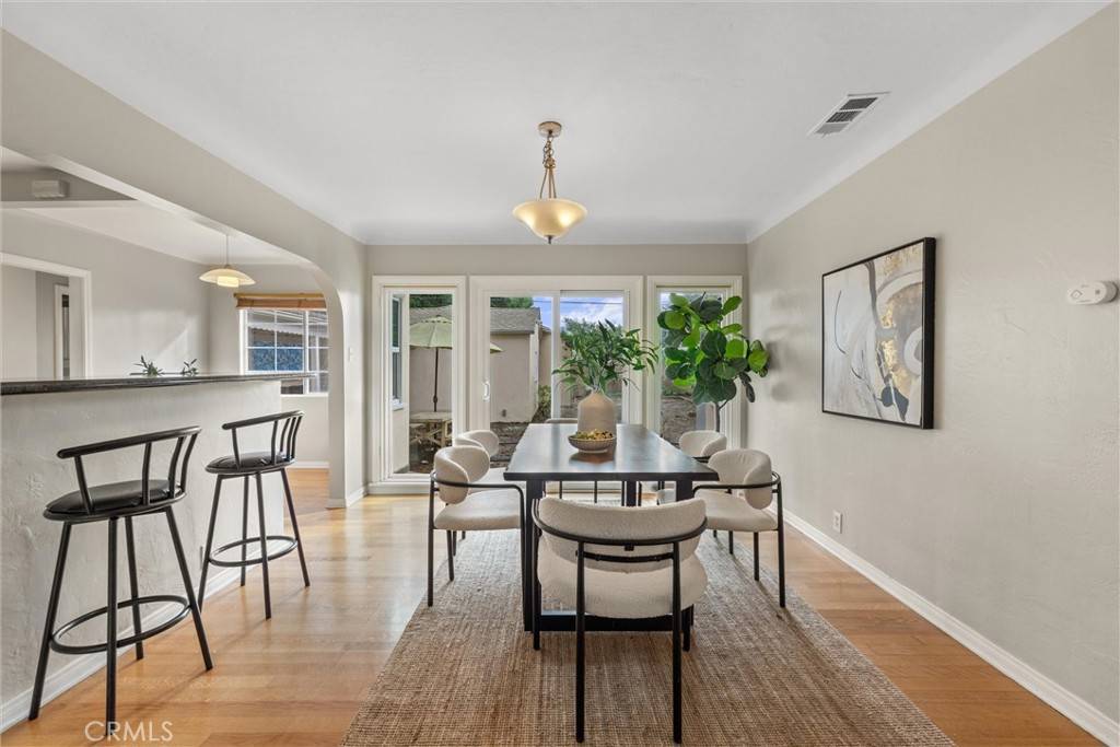 Long Beach, CA 90806,2692 San Francisco AVE