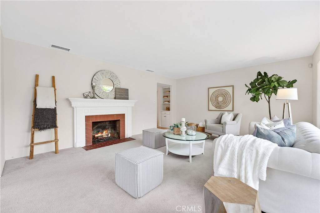 Santa Ana, CA 92706,1005 W 20th