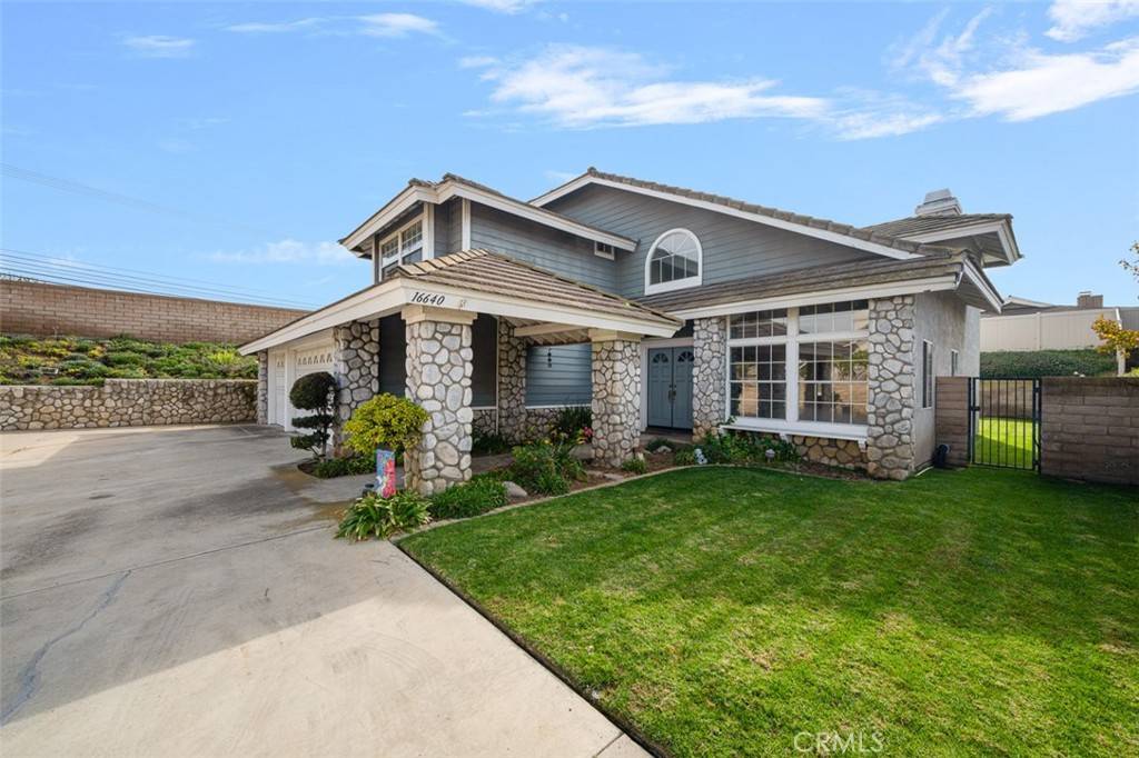 Yorba Linda, CA 92886,16640 Cresta Bella Circle