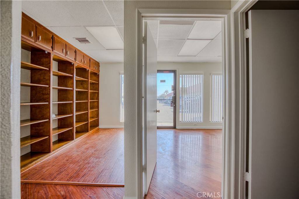 Carson, CA 90745,23517 S Main ST #103