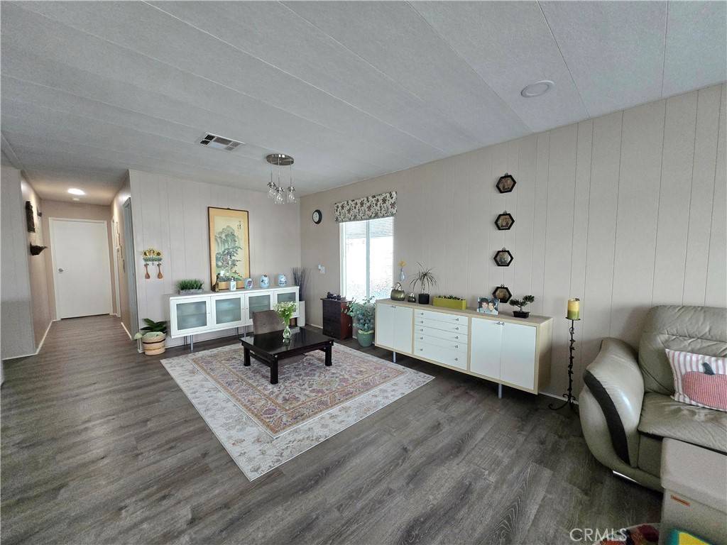 Fullerton, CA 92833,1201 W Valencia DR #87