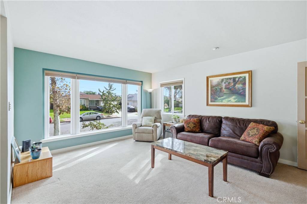 Lakewood, CA 90713,4323 Conquista