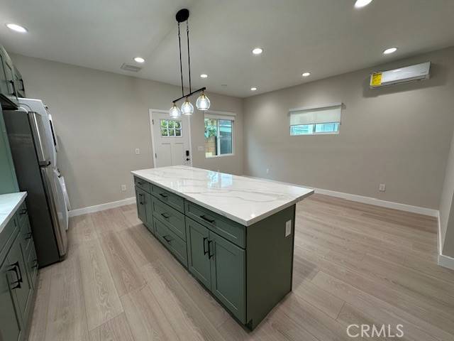 Anaheim, CA 92804,2022 W Cris #B