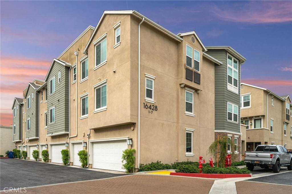 Whittier, CA 90603,16428 Whittier Blvd #6