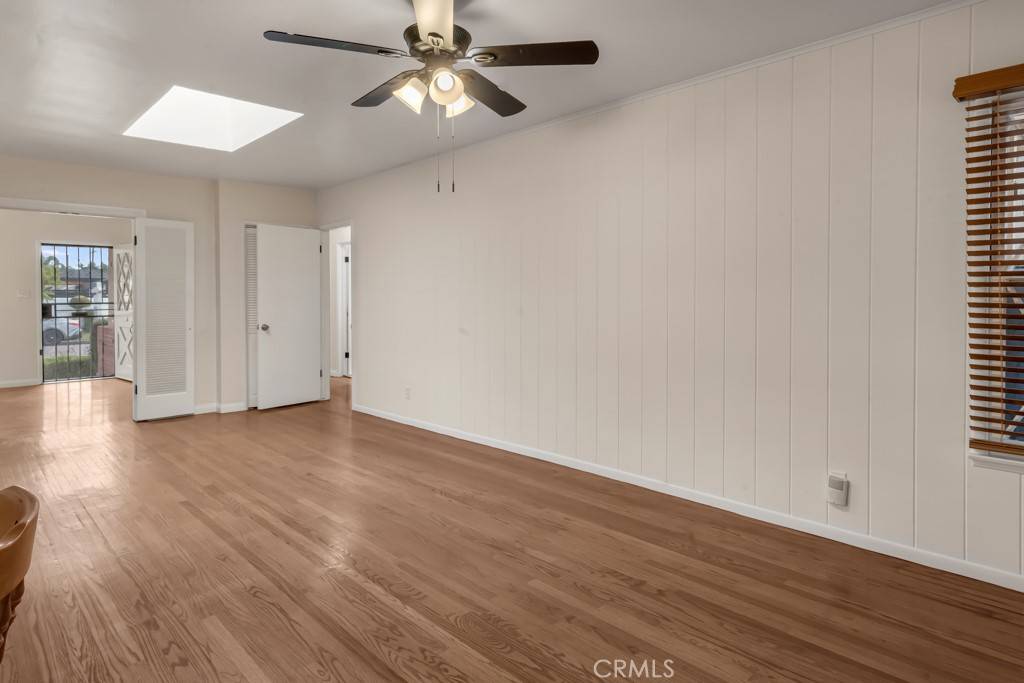 Downey, CA 90241,11437 Norlain AVE