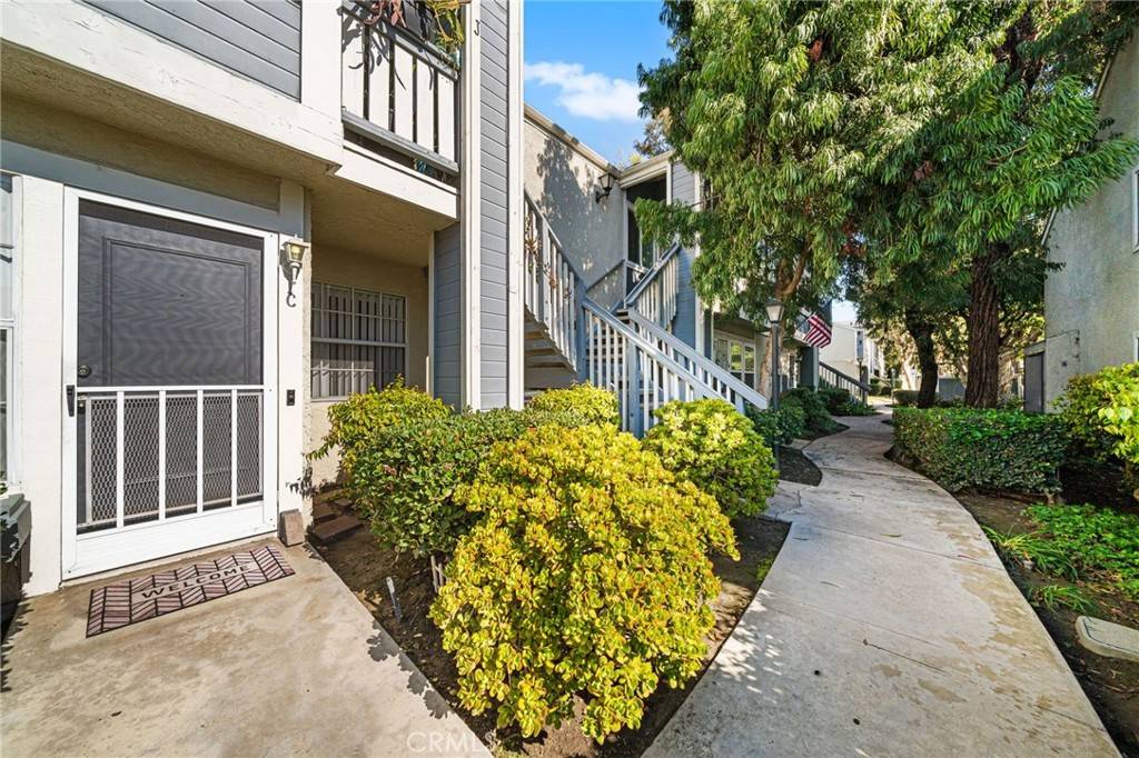 Anaheim, CA 92804,701 S Hayward ST #C