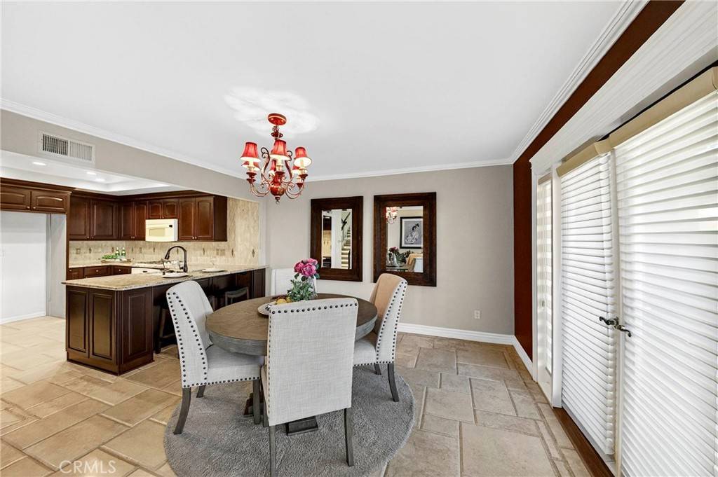 Fullerton, CA 92835,453 Pinehurst CT