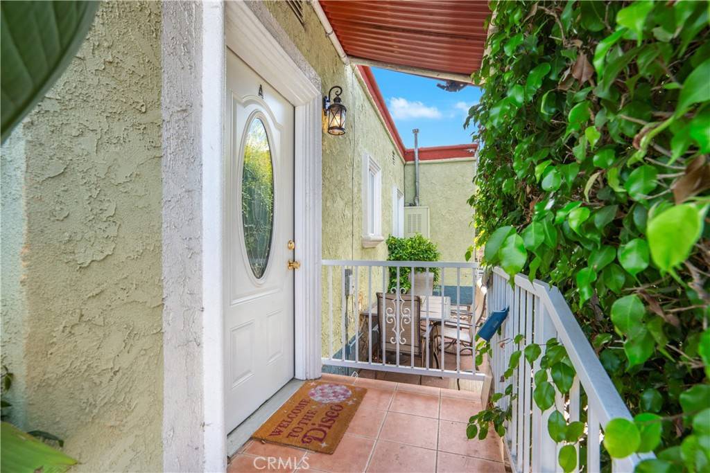 Santa Monica, CA 90404,1836 Euclid