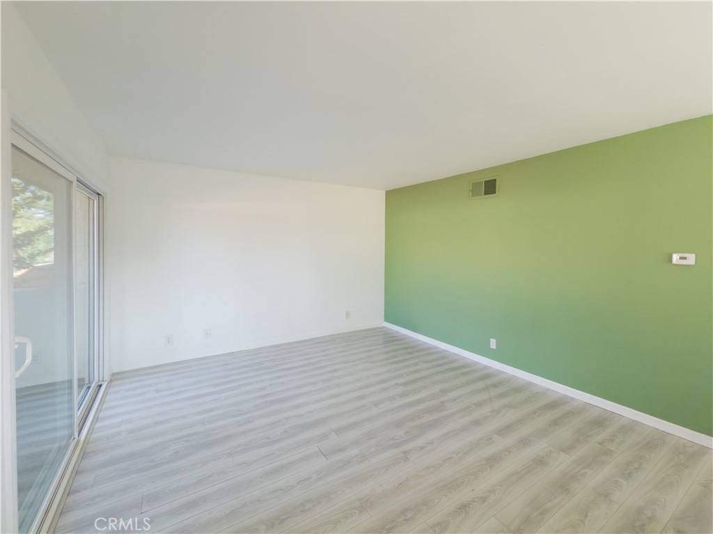 Lake Forest, CA 92630,22722 Malaga