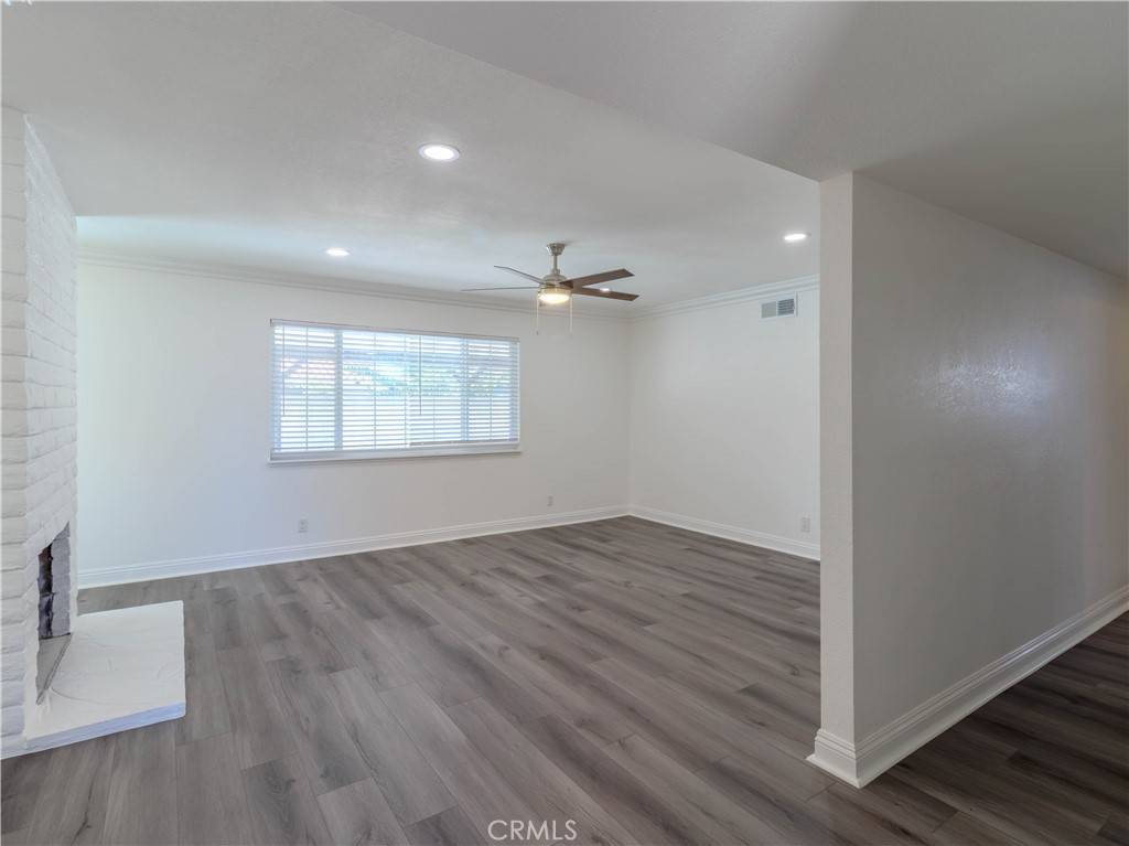 Santa Ana, CA 92704,510 S King