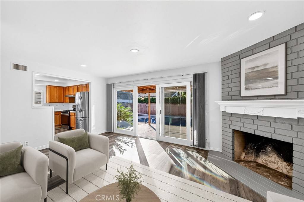 Buena Park, CA 90620,7581 Primrose