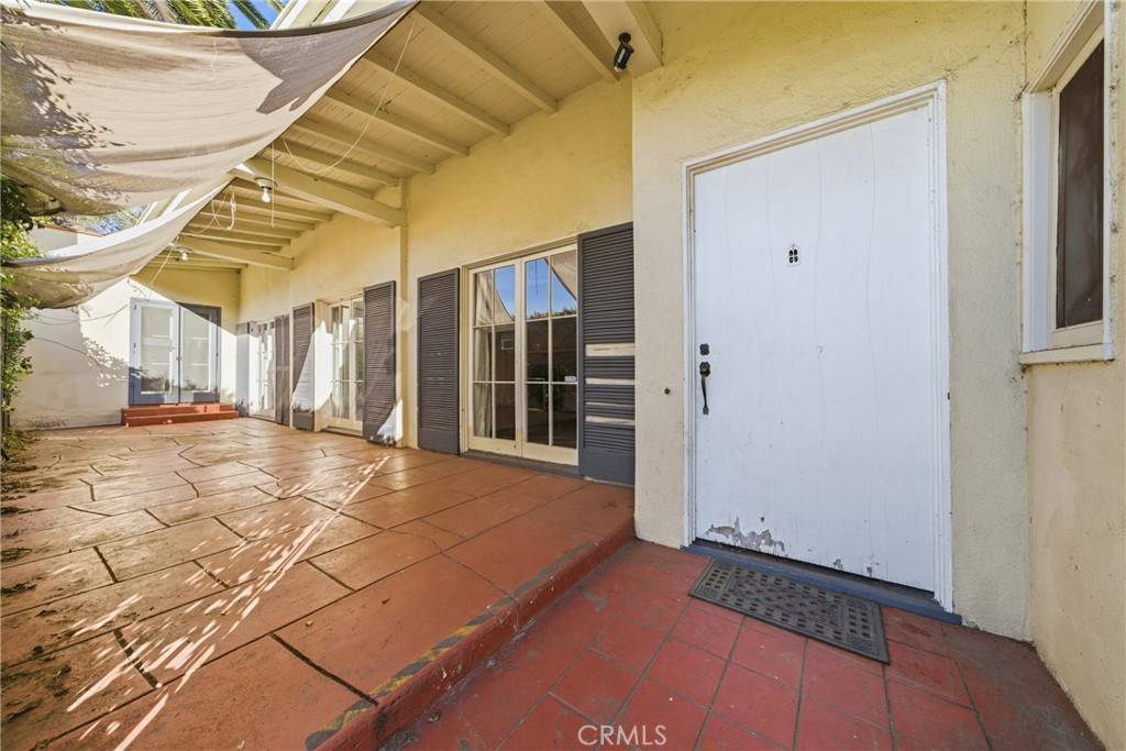 La Canada Flintridge, CA 91011,929 Descanso DR